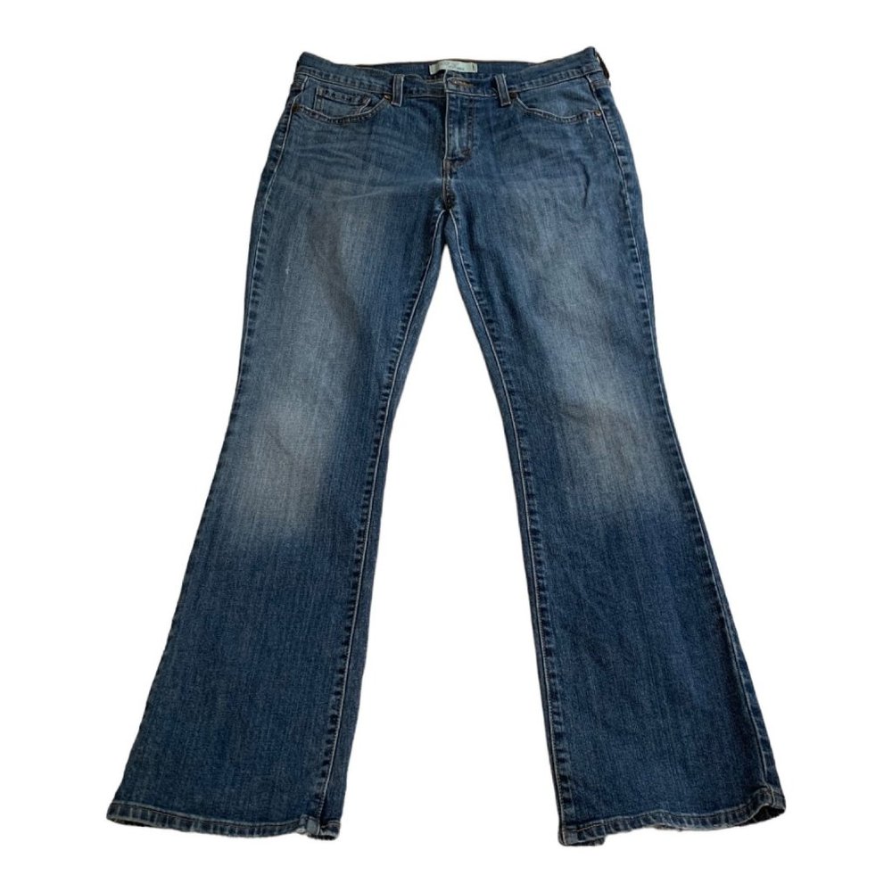 Vintage Levi’s 515 Bootcut Jeans Medium Wash Size 10 M Button Back Pockets